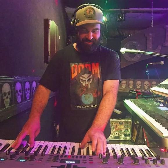 Meet your Posher, Steven - Picture 1 of 1